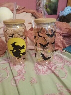 Set Of 2 Halloween Plastic Glasses Bats And Flying Witch